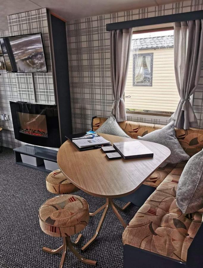 Villa Hillingworth'S Hot Tub Retreat - St Cyrus à Garvock Extérieur photo